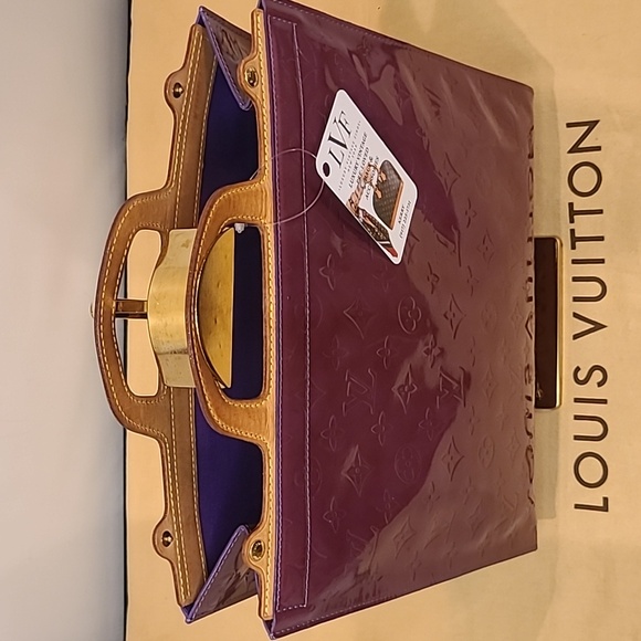 LOUIS VUITTON VINTAGE 1999! ULTRA RARE COLOR PURPLE MONOGRAM VERNIS STANTON TOTE - Picture 8 of 17